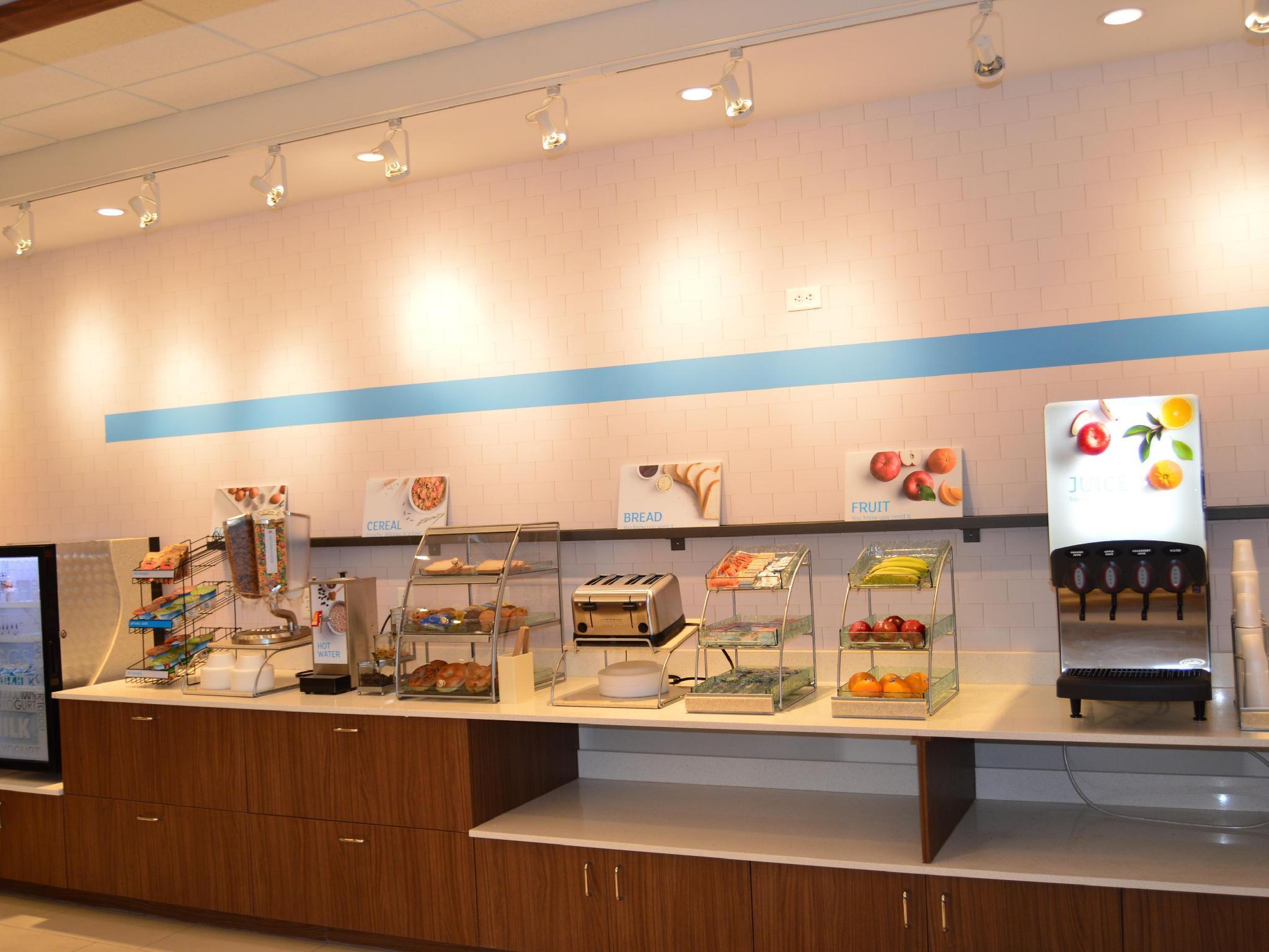Holiday Inn Express & Suites Toledo West By Ihg Экстерьер фото