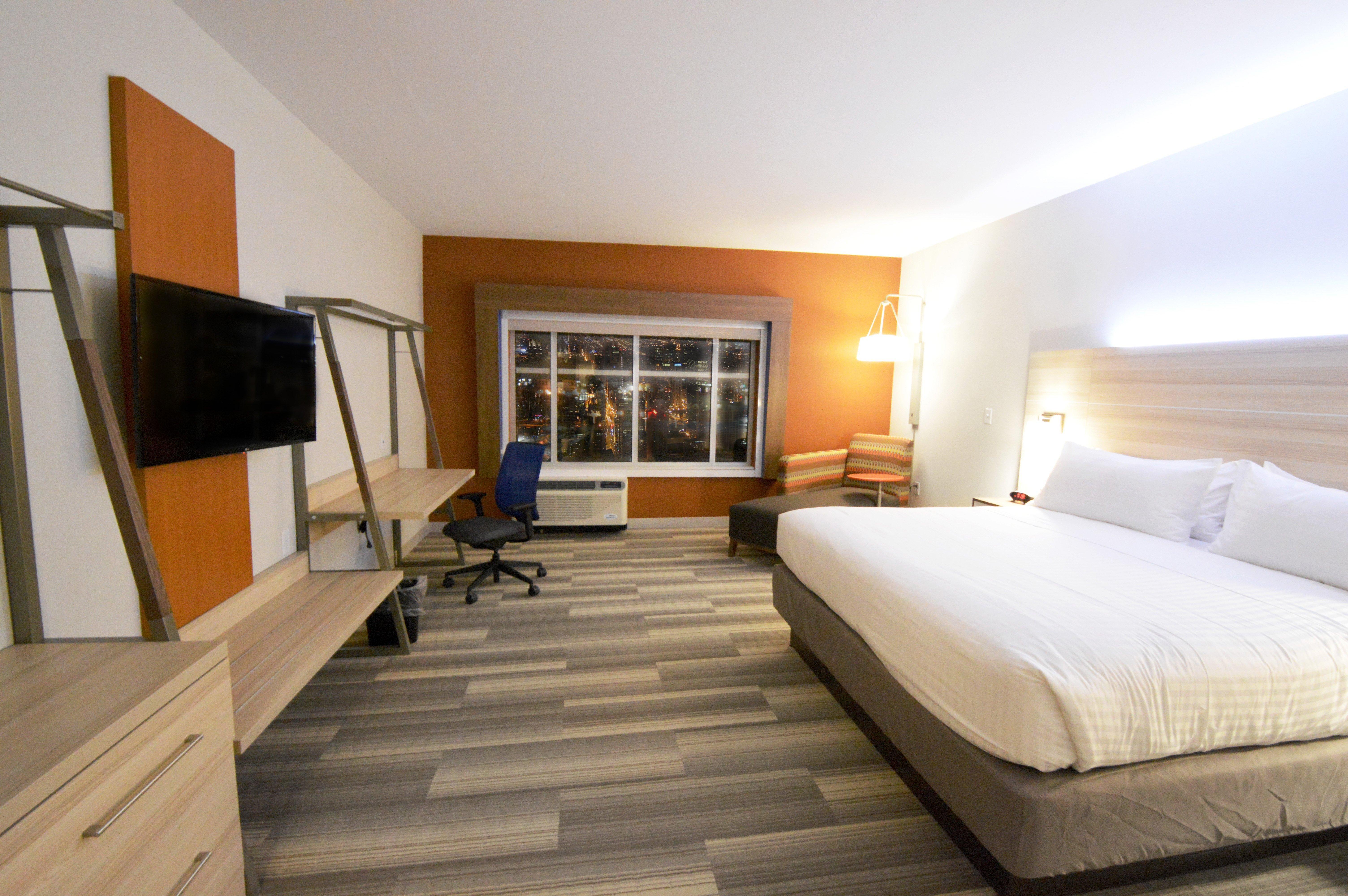 Holiday Inn Express & Suites Toledo West By Ihg Экстерьер фото